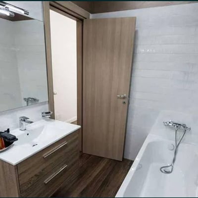 Аренда комфортной 3-комнатной квартиры 70 м² в районе Mamaia Nord, Констанца, Румыния